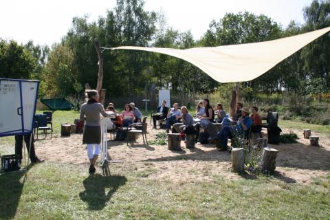 Plenum auf der grünen Wiese